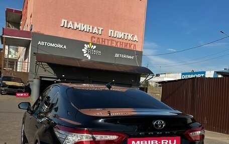 Toyota Camry, 2018 год, 2 950 000 рублей, 5 фотография