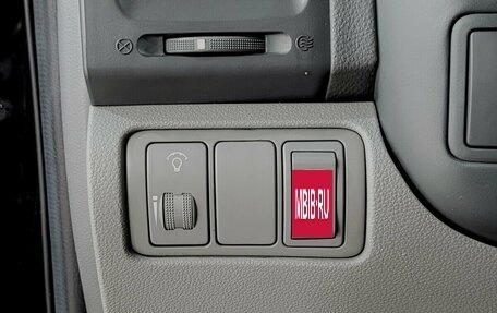 KIA Carnival III, 2010 год, 1 020 000 рублей, 8 фотография