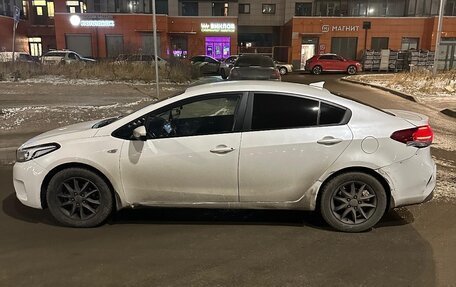 KIA Cerato III, 2018 год, 935 000 рублей, 7 фотография