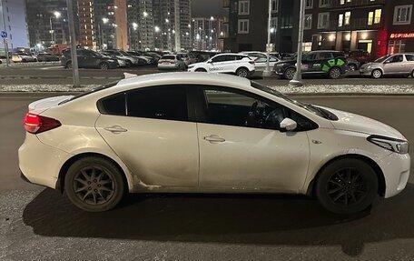 KIA Cerato III, 2018 год, 935 000 рублей, 6 фотография