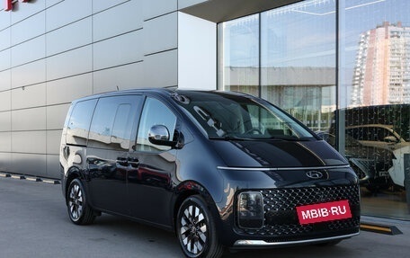 Hyundai Staria, 2021 год, 4 900 000 рублей, 3 фотография