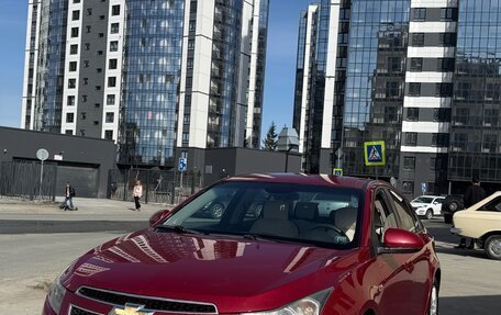 Chevrolet Cruze II, 2010 год, 600 000 рублей, 1 фотография