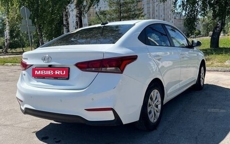 Hyundai Solaris II рестайлинг, 2017 год, 950 000 рублей, 4 фотография