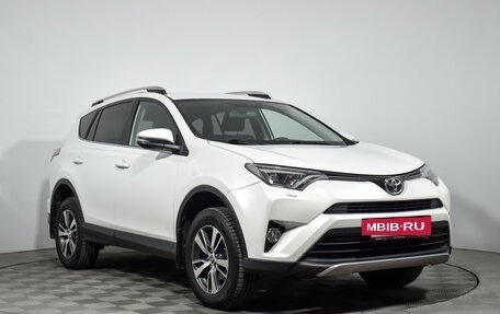 Toyota RAV4, 2018 год, 2 690 000 рублей, 3 фотография
