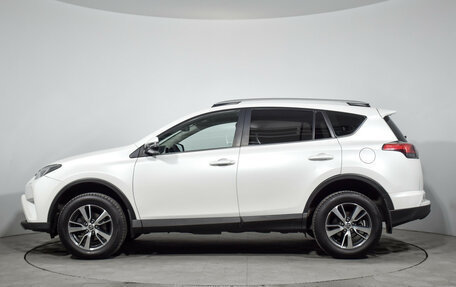 Toyota RAV4, 2018 год, 2 690 000 рублей, 9 фотография