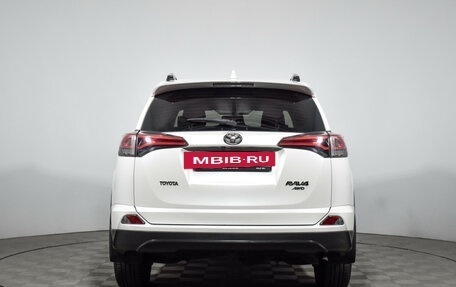 Toyota RAV4, 2018 год, 2 690 000 рублей, 7 фотография