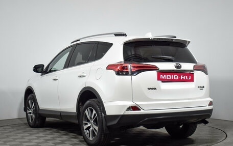 Toyota RAV4, 2018 год, 2 690 000 рублей, 8 фотография
