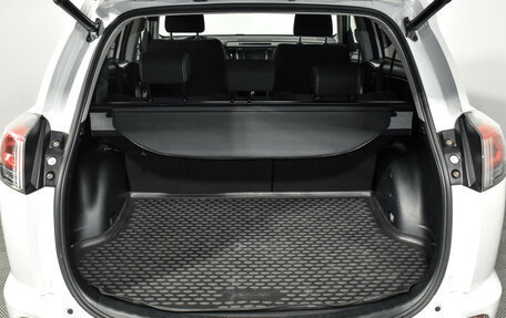 Toyota RAV4, 2018 год, 2 690 000 рублей, 20 фотография