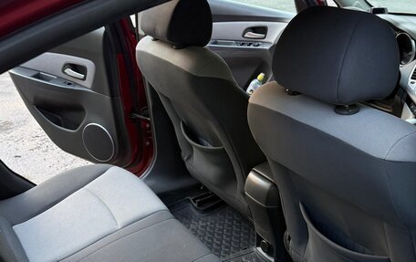 Chevrolet Cruze II, 2010 год, 600 000 рублей, 8 фотография