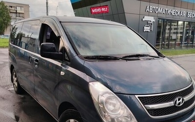 Hyundai Grand Starex Grand Starex I рестайлинг 2, 2012 год, 1 300 000 рублей, 1 фотография