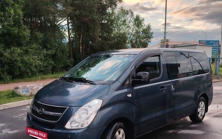 Hyundai Grand Starex Grand Starex I рестайлинг 2, 2012 год, 1 300 000 рублей, 5 фотография