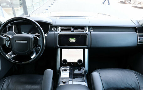 Land Rover Range Rover IV рестайлинг, 2018 год, 5 499 000 рублей, 14 фотография