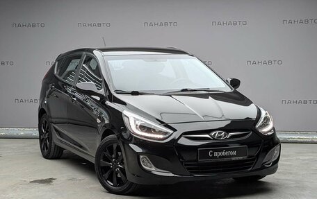 Hyundai Solaris II рестайлинг, 2013 год, 849 000 рублей, 3 фотография