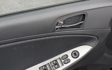 Hyundai Solaris II рестайлинг, 2013 год, 849 000 рублей, 9 фотография