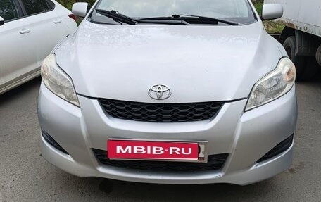 Toyota Matrix, 2008 год, 745 000 рублей, 1 фотография