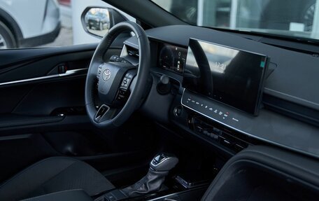 Toyota Camry, 2025 год, 4 449 900 рублей, 7 фотография