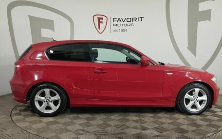 BMW 1 серия, 2011 год, 649 000 рублей, 4 фотография