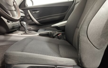 BMW 1 серия, 2011 год, 649 000 рублей, 10 фотография