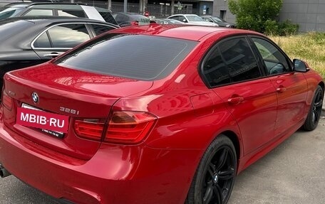 BMW 3 серия, 2012 год, 1 700 000 рублей, 3 фотография