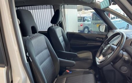 Nissan Serena IV, 2022 год, 1 650 000 рублей, 12 фотография