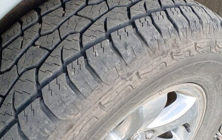 Toyota Land Cruiser Prado 90 рестайлинг, 2002 год, 1 800 000 рублей, 10 фотография