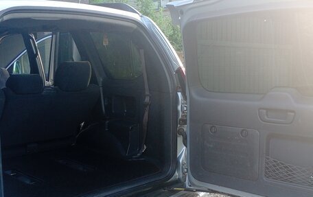 Toyota Land Cruiser Prado 90 рестайлинг, 2002 год, 1 800 000 рублей, 23 фотография