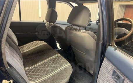 Toyota Hilux Surf III рестайлинг, 1992 год, 1 000 000 рублей, 6 фотография