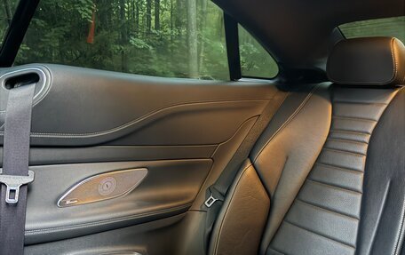 Mercedes-Benz E-Класс, 2019 год, 3 700 000 рублей, 13 фотография