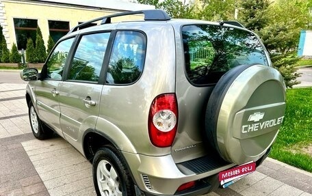 Chevrolet Niva I рестайлинг, 2009 год, 485 000 рублей, 6 фотография