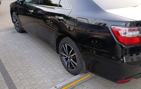 Toyota Camry, 2018 год, 2 300 000 рублей, 3 фотография