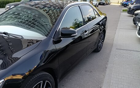 Toyota Camry, 2018 год, 2 300 000 рублей, 4 фотография
