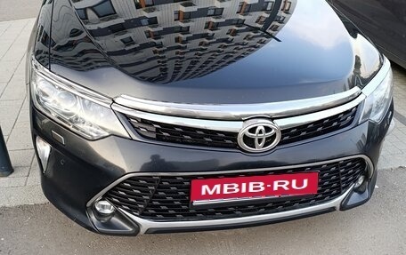 Toyota Camry, 2018 год, 2 300 000 рублей, 1 фотография