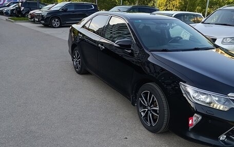 Toyota Camry, 2018 год, 2 300 000 рублей, 5 фотография