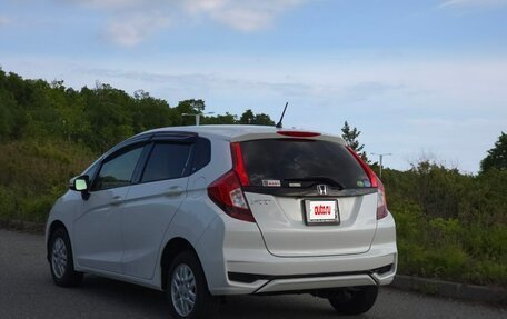 Honda Fit III, 2018 год, 1 110 000 рублей, 3 фотография