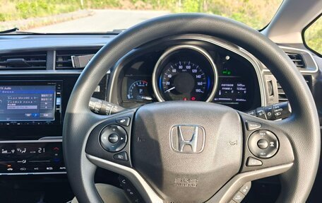 Honda Fit III, 2018 год, 1 110 000 рублей, 12 фотография
