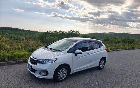 Honda Fit III, 2018 год, 1 110 000 рублей, 7 фотография