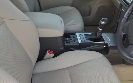 Toyota Land Cruiser Prado 150 рестайлинг 2, 2021 год, 5 650 000 рублей, 12 фотография