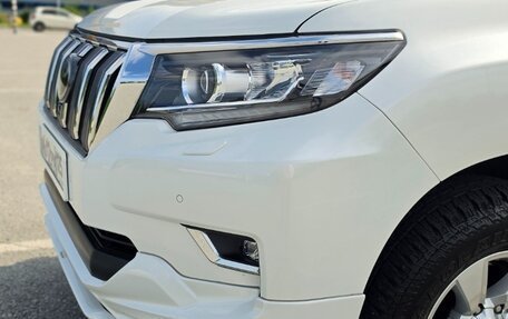 Toyota Land Cruiser Prado 150 рестайлинг 2, 2021 год, 5 650 000 рублей, 10 фотография