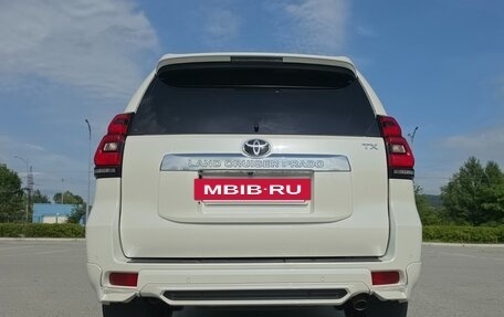 Toyota Land Cruiser Prado 150 рестайлинг 2, 2021 год, 5 650 000 рублей, 4 фотография