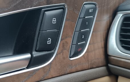Audi A6, 2011 год, 1 360 000 рублей, 10 фотография