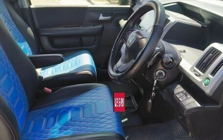 Honda Stepwgn IV, 2012 год, 1 200 000 рублей, 4 фотография