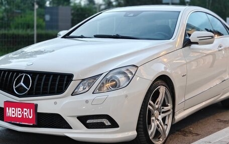 Mercedes-Benz E-Класс, 2010 год, 1 490 000 рублей, 14 фотография