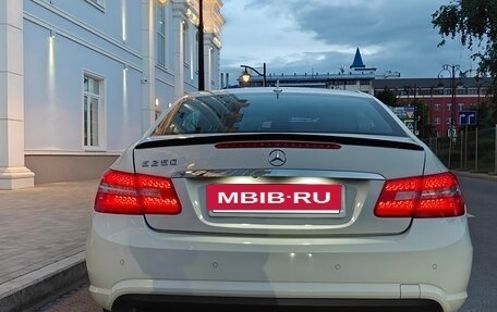 Mercedes-Benz E-Класс, 2010 год, 1 490 000 рублей, 15 фотография