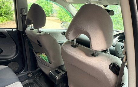 Honda Fit III, 2003 год, 333 000 рублей, 10 фотография