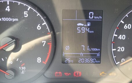 Hyundai Solaris II рестайлинг, 2017 год, 970 000 рублей, 8 фотография