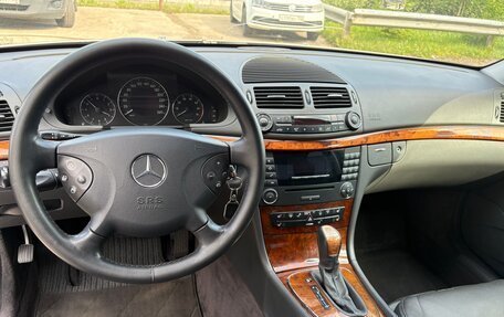 Mercedes-Benz E-Класс, 2003 год, 1 650 000 рублей, 8 фотография