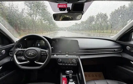 Hyundai Elantra, 2024 год, 1 400 000 рублей, 7 фотография