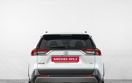 Toyota RAV4, 2019 год, 2 939 000 рублей, 6 фотография