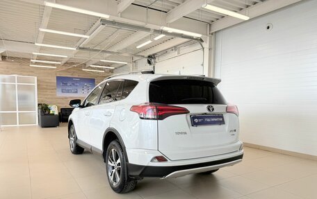 Toyota RAV4, 2018 год, 2 749 900 рублей, 4 фотография