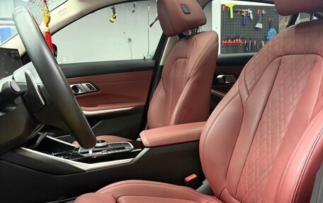BMW 3 серия, 2024 год, 3 250 000 рублей, 11 фотография